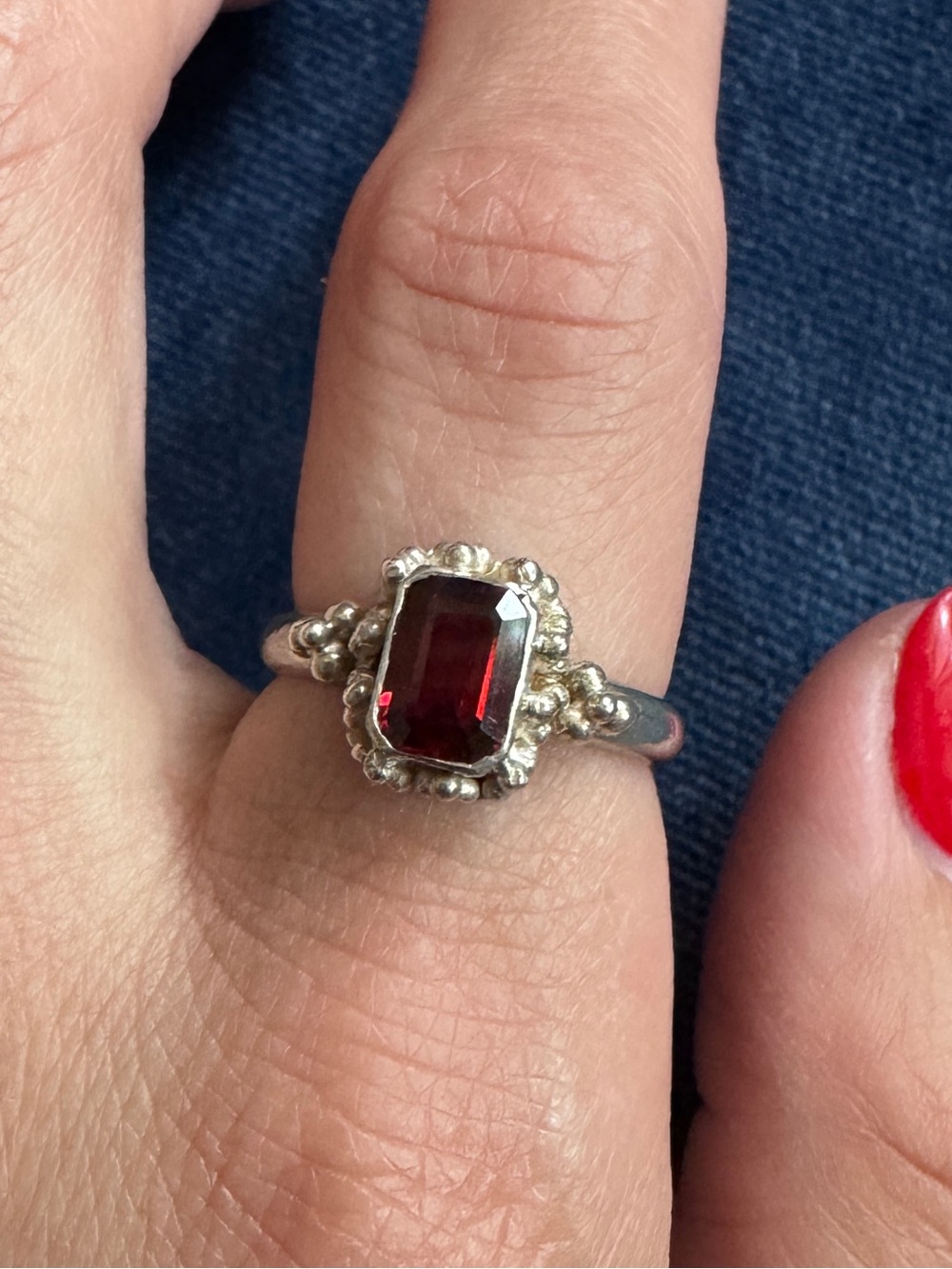 Vintage Red Garnet emerald-cut‎ 925 Sterling Silver Ring Size 6 1/4”